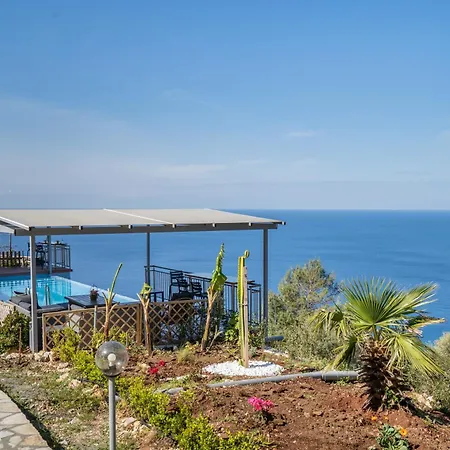 Sea View 2 *